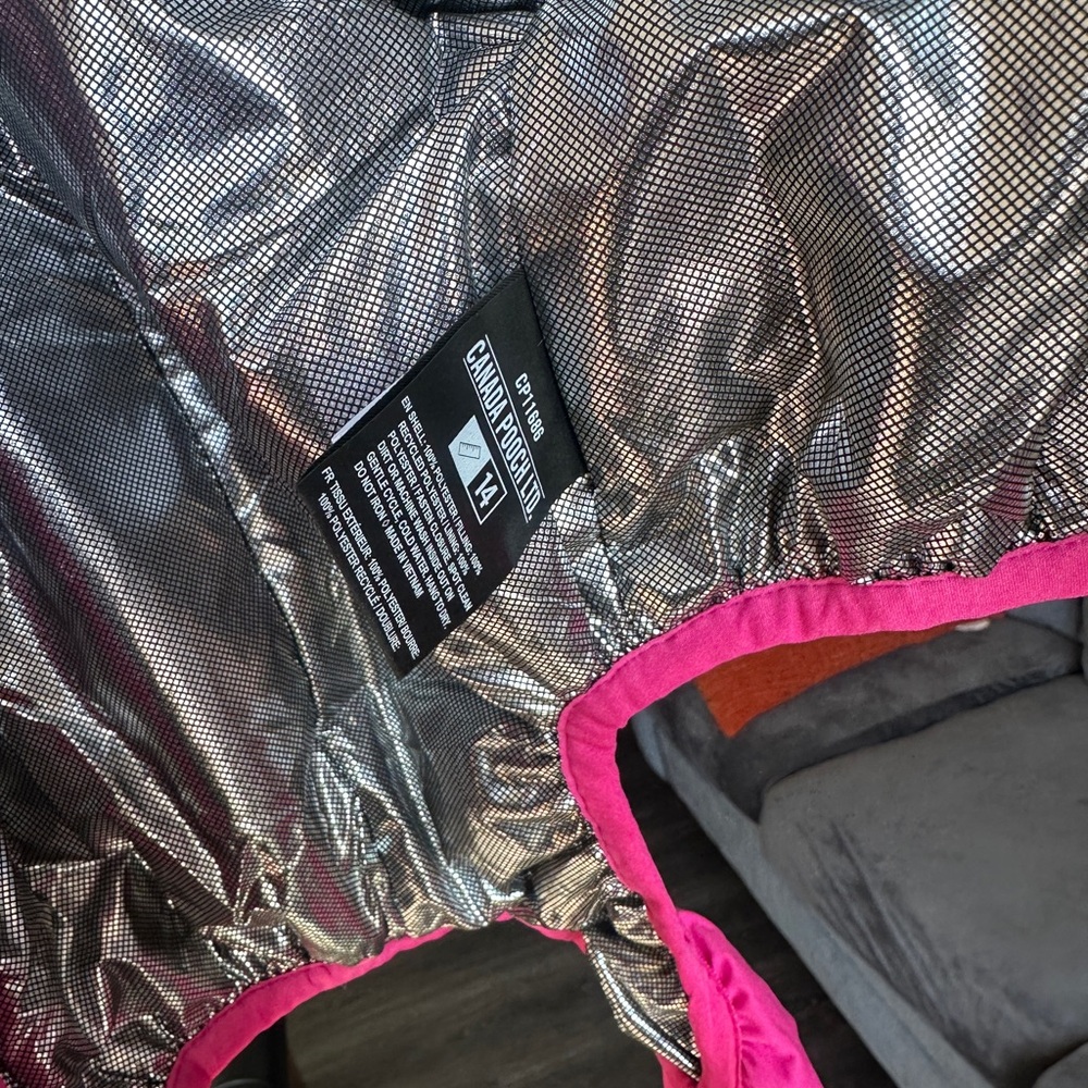 Canada Pooch Slush Pink Snow suit - Picture 5 of 5